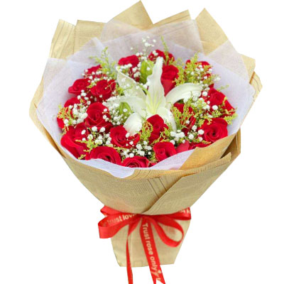 温州19朵红玫瑰1支百合，永恒之美
