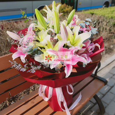 温州8支多头百合，万事如意喜上加喜